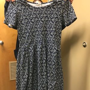 Cute LuLaRoe Dress! Amelia Style